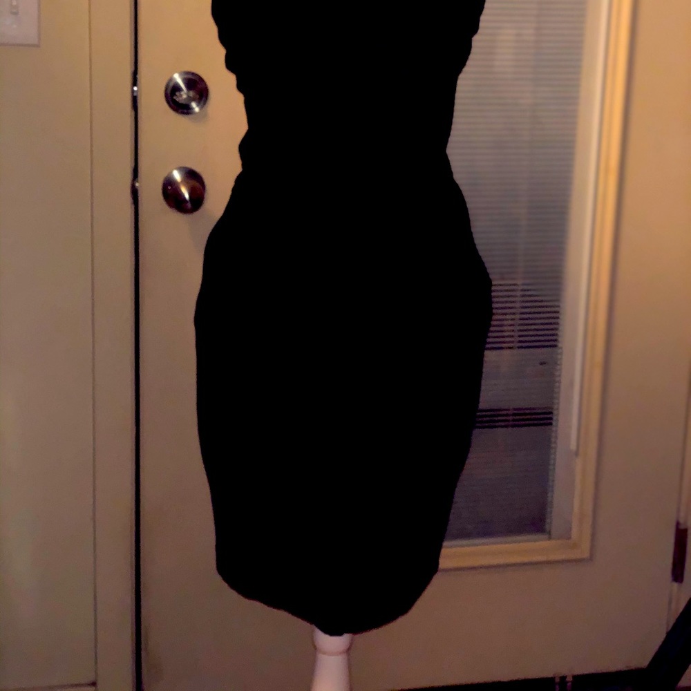 Strapless dress with pockets